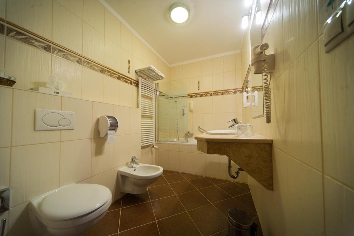 Villány Bock Hotel Ermitage מראה חיצוני תמונה
