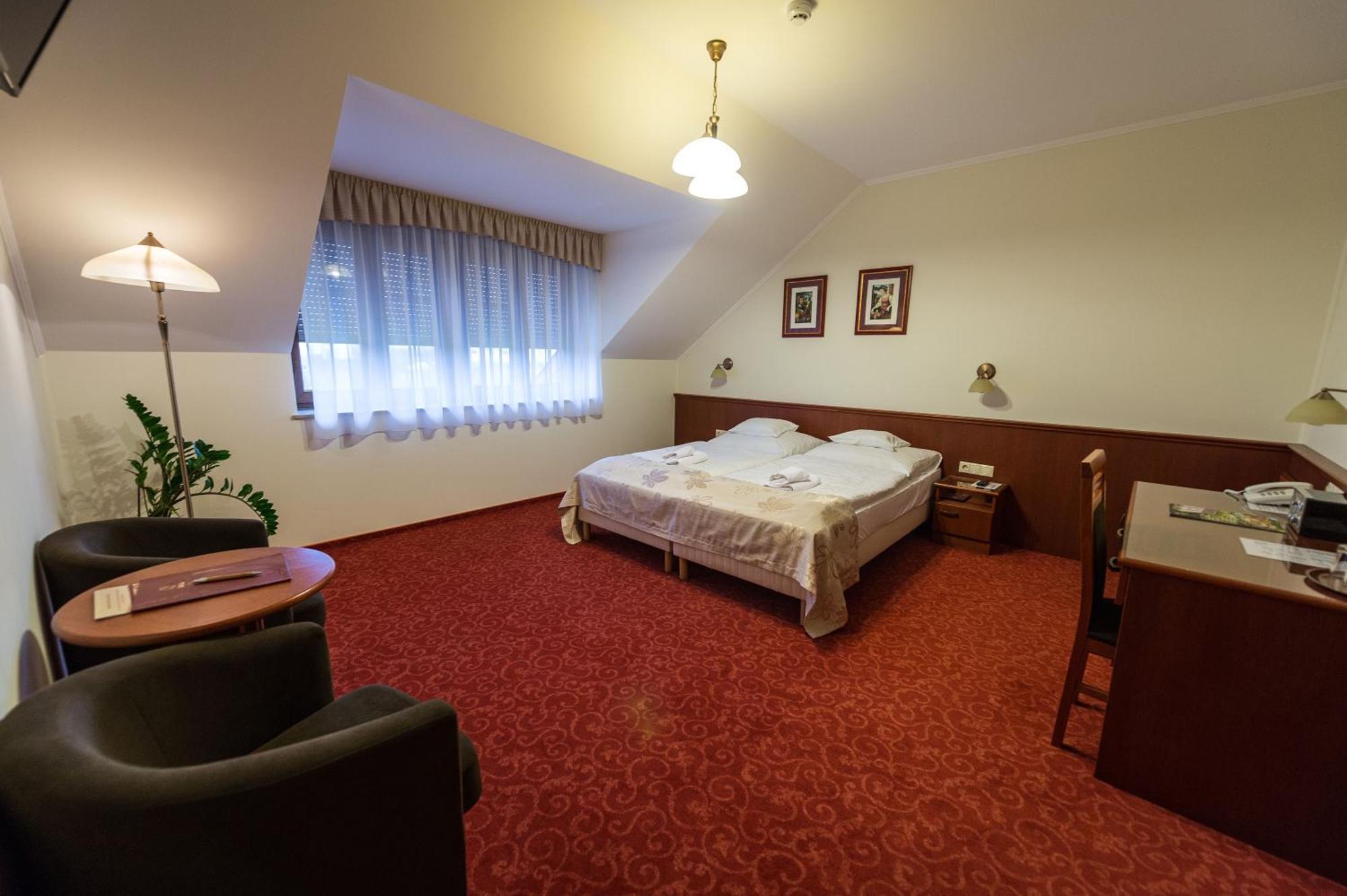 Villány Bock Hotel Ermitage מראה חיצוני תמונה
