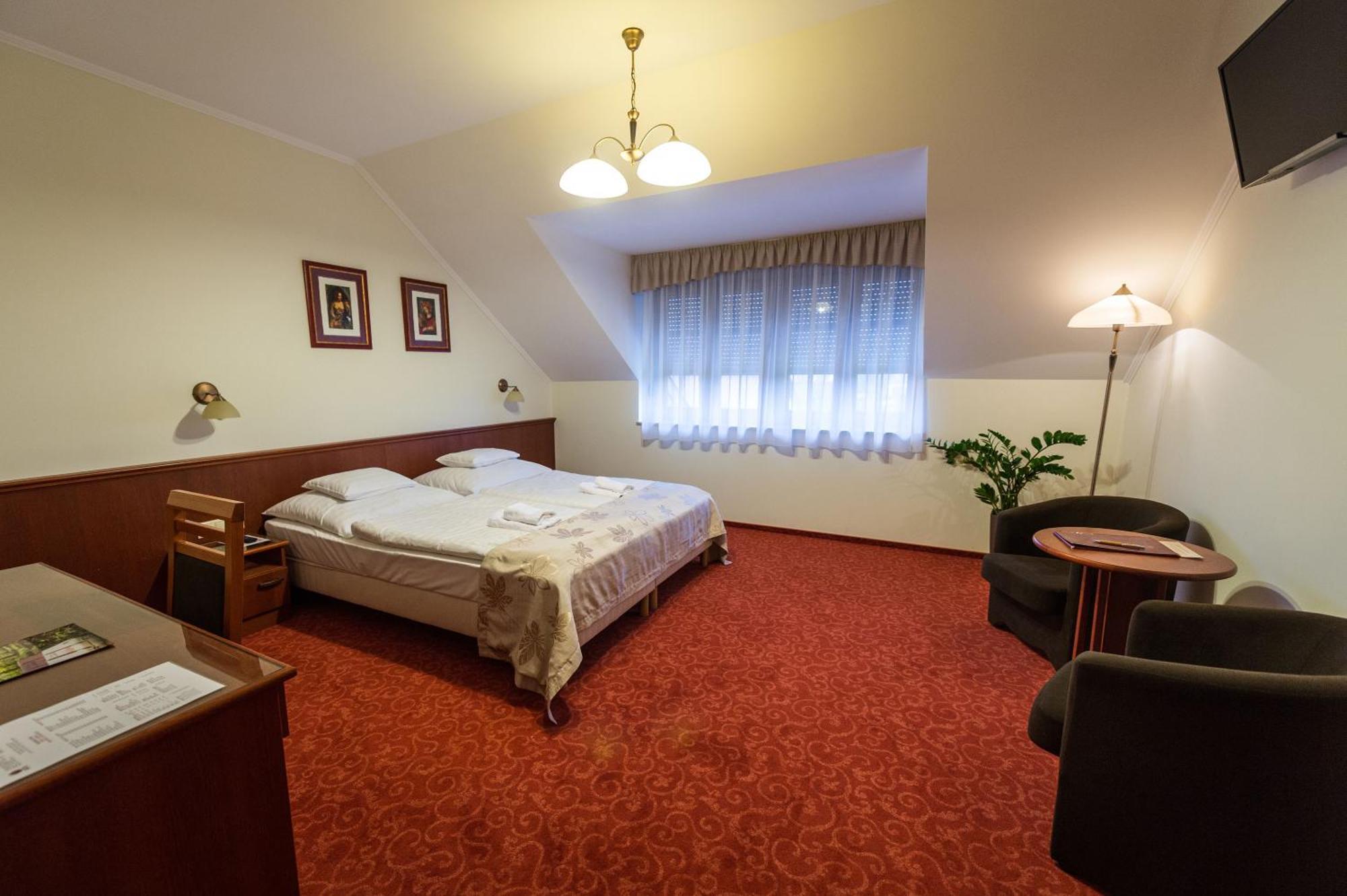 Villány Bock Hotel Ermitage מראה חיצוני תמונה